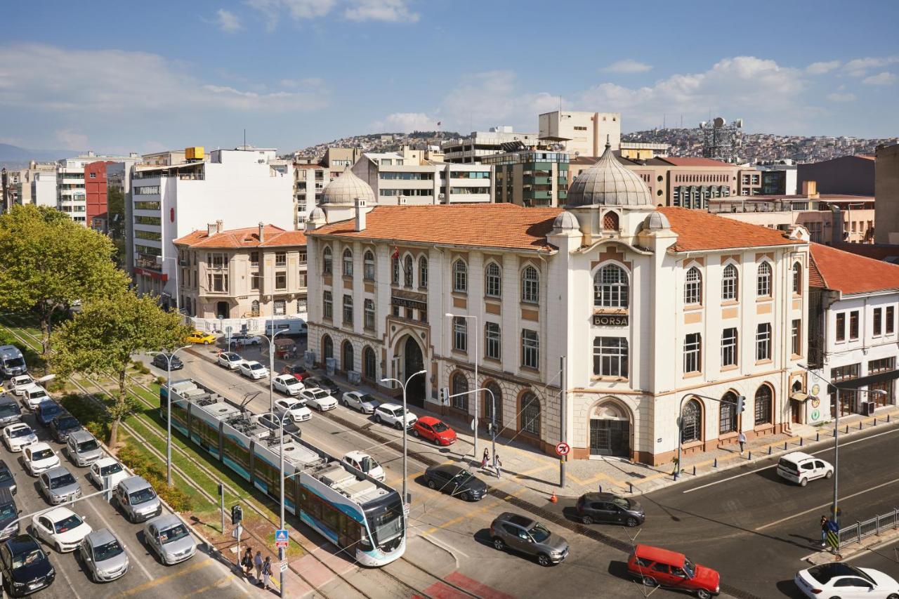 Izmir Marriott Hotel Exterior foto The station