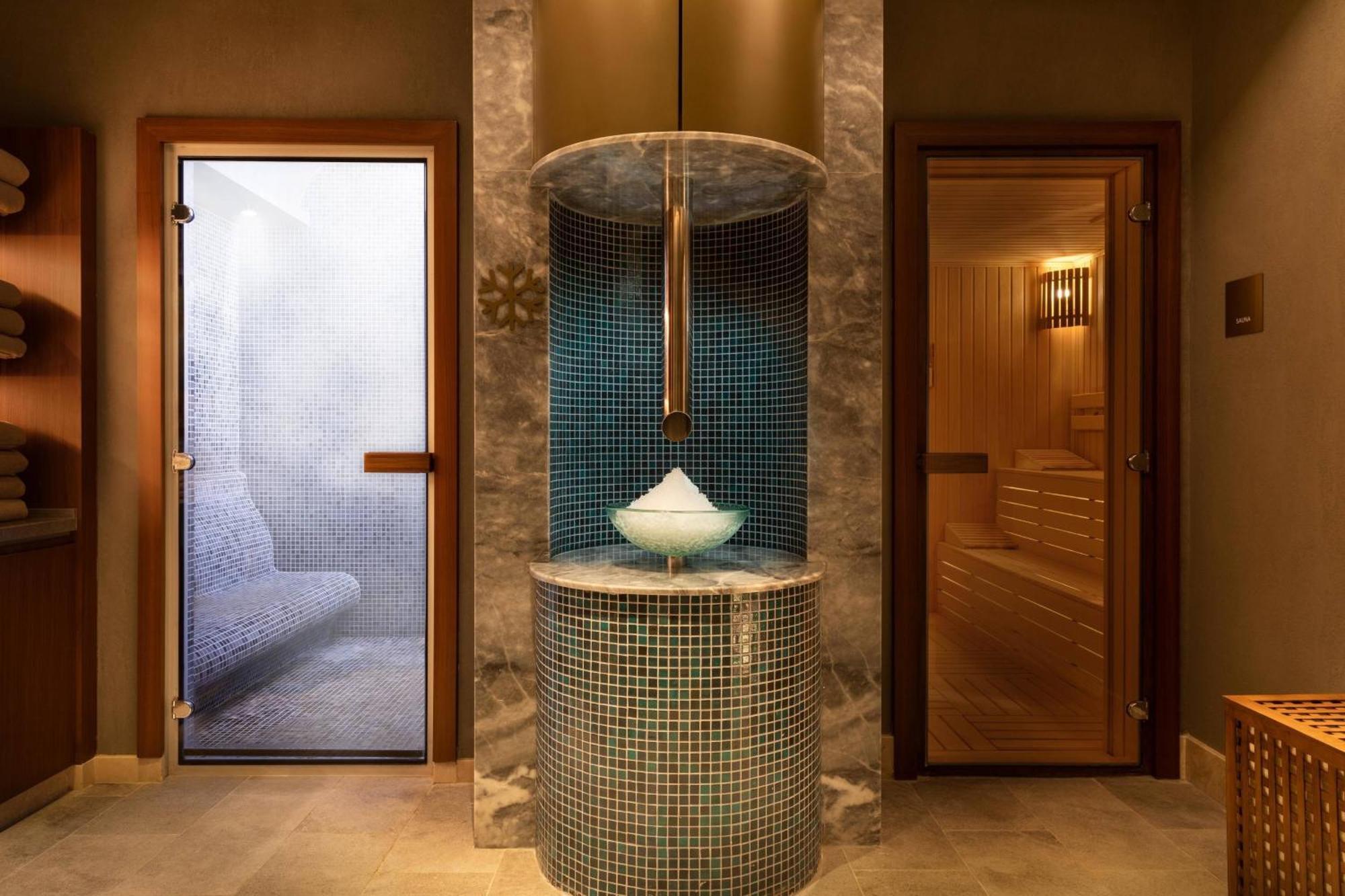 Izmir Marriott Hotel Exterior foto Spa at The Oberoi, Mumbai